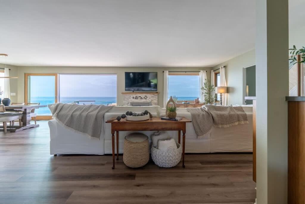Perched Ocean Paradise *