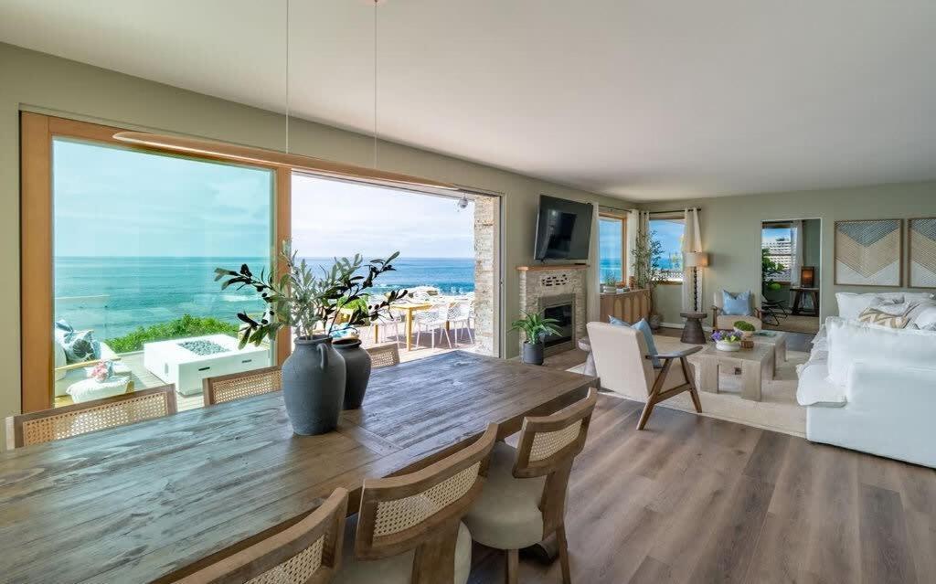 Perched Ocean Paradise Holiday home